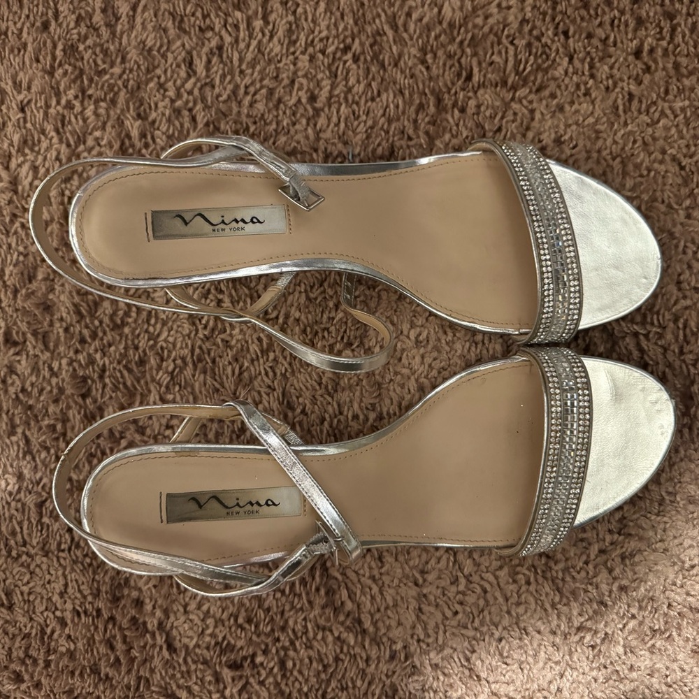 Nina Silver Sandals Elegant Sparkly Design